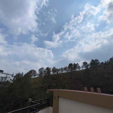 Xtsy Travellers Hostel Šillong Exteriér fotografie