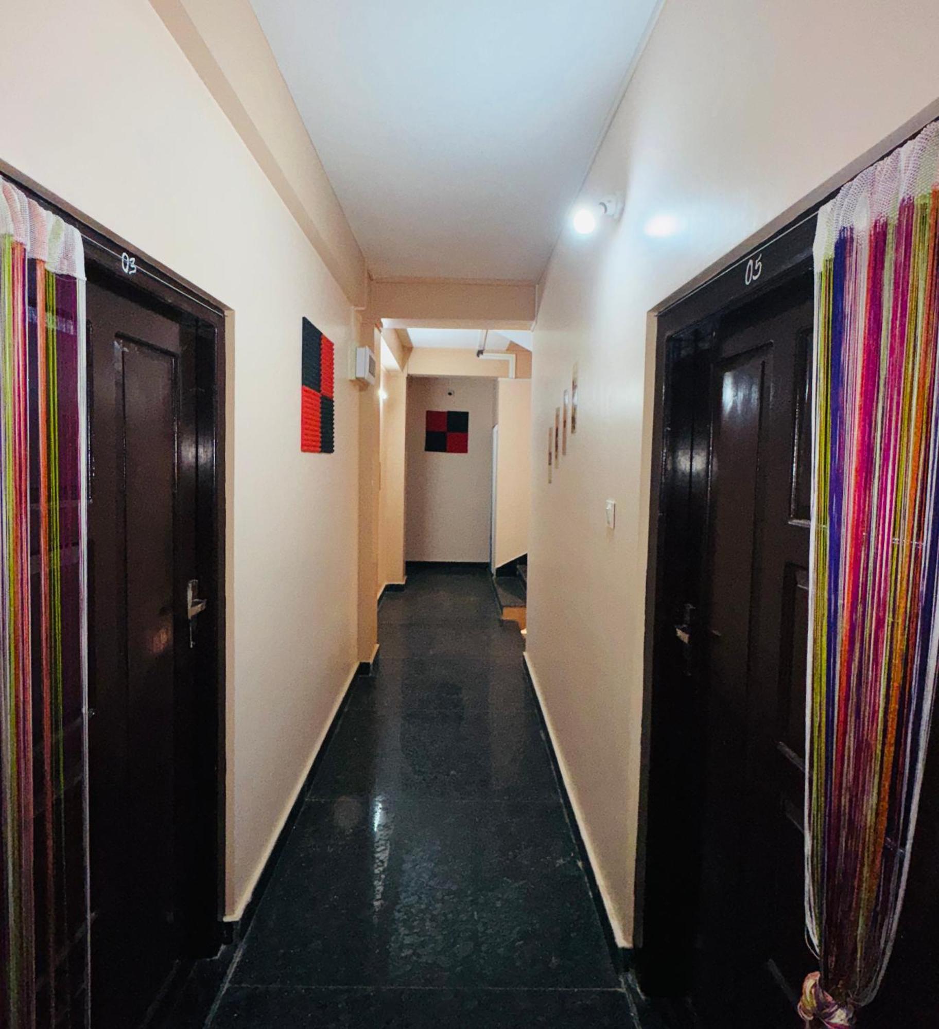 Xtsy Travellers Hostel Šillong Exteriér fotografie